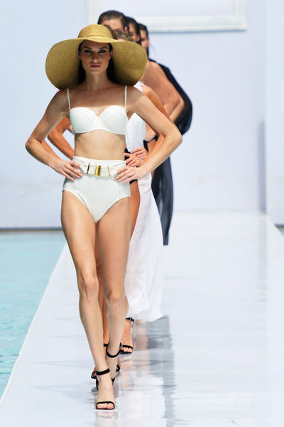 přehlídka plavek v miami